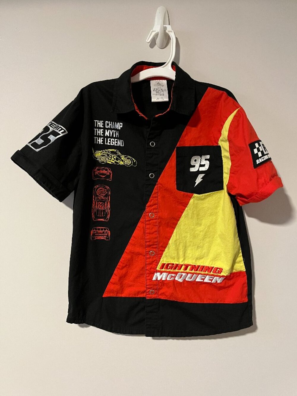 Disney Store Boys Cars Lightening McQueen Black Button Down Mechanic Shirt 9/10